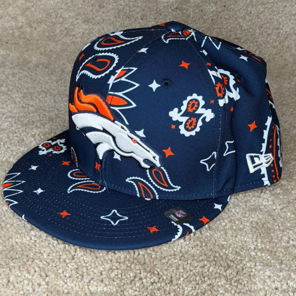 New Era 59FIFTY Hat Mens 7 7/8 Navy Blue Excellent Paisley Denver Broncos Fitted
